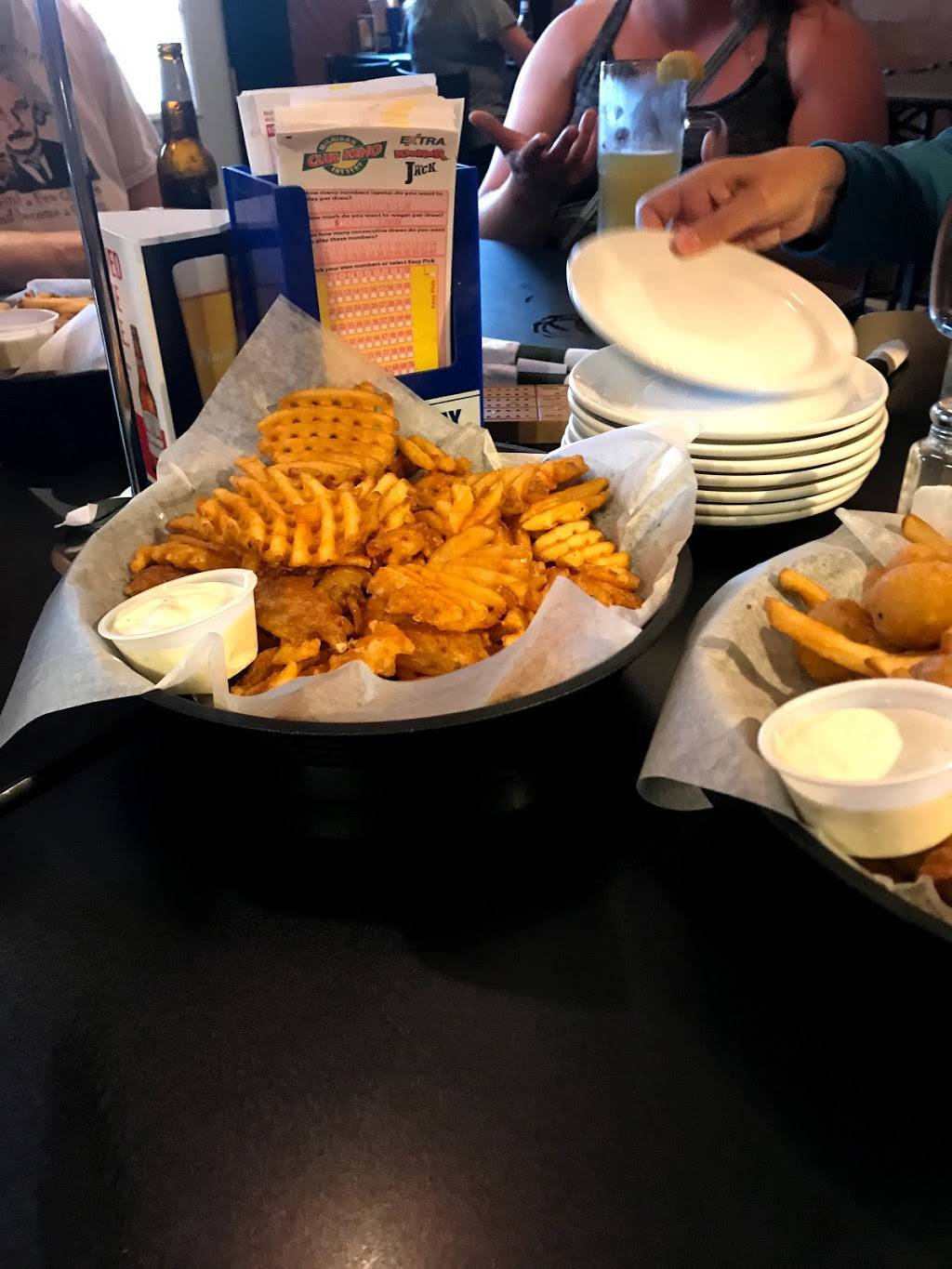 Kristis Pour House | restaurant | 211 E Main St, Hart, MI 49420, USA | 2318732378 OR +1 231-873-2378