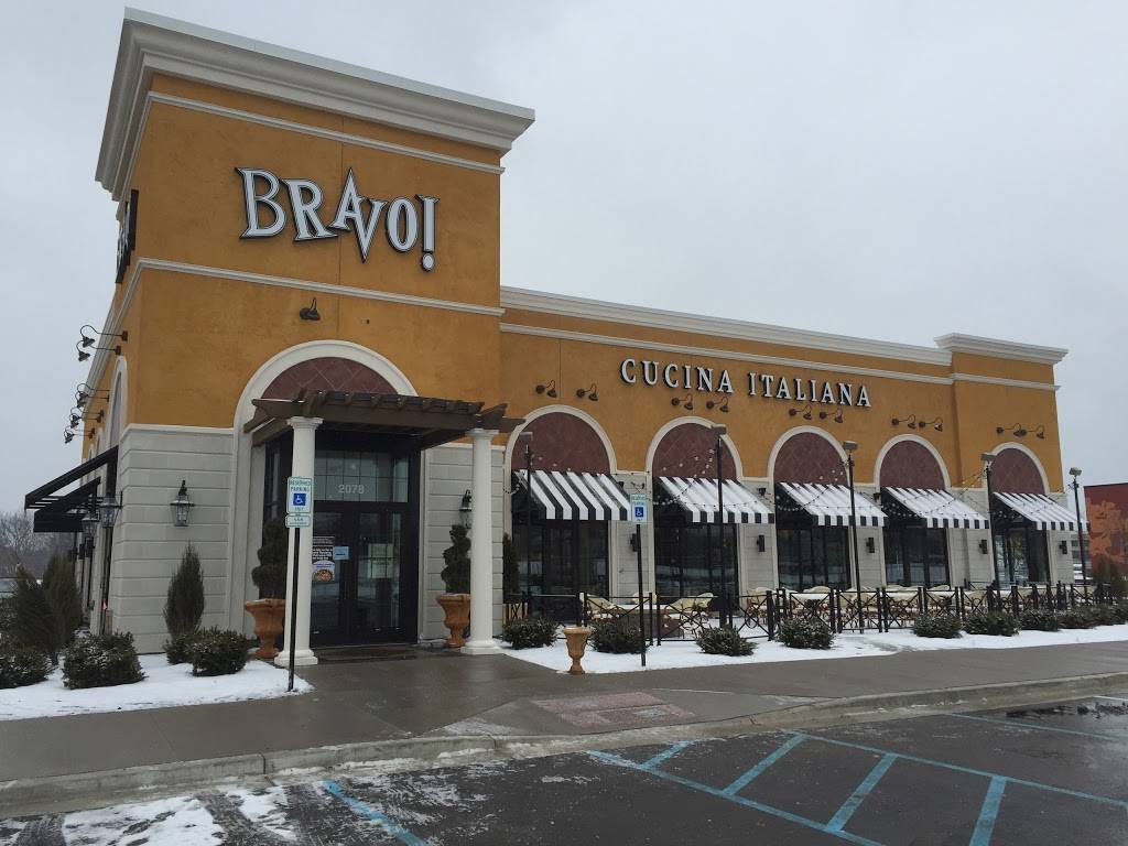BRAVO Cucina Italiana | restaurant | 2078 E Beltline Ave NE, Grand Rapids, MI 49525, USA | 6164479900 OR +1 616-447-9900