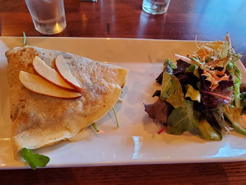 Crisp Creperie | restaurant | 2301 Del Prado Blvd S #830, Cape Coral, FL 33990, USA | 2394248405 OR +1 239-424-8405