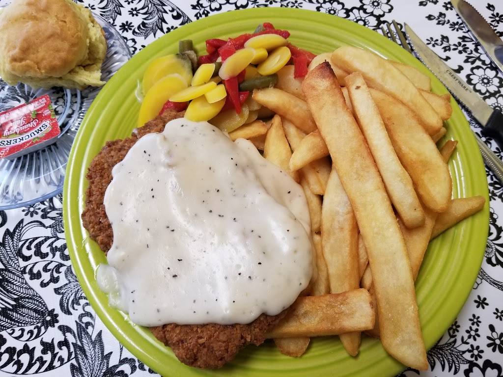 Rain Country Restaurant | restaurant | 124 W Simpson Ave, McCleary, WA 98557, USA | 3604953600 OR +1 360-495-3600