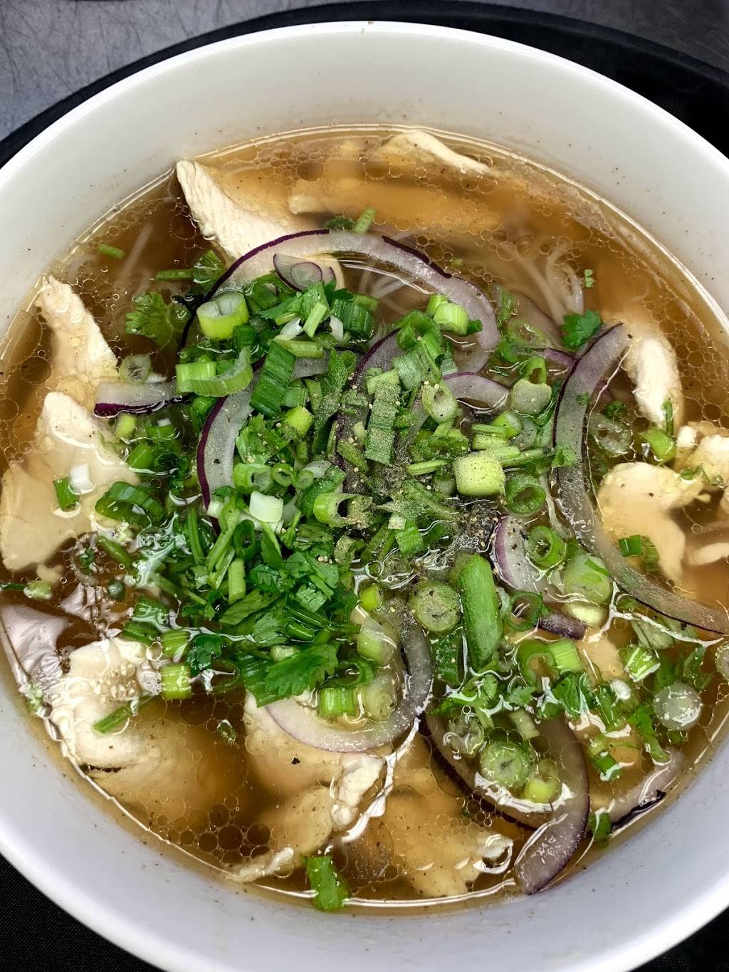 Noodle Bar | restaurant | 10940 F, Parallel Pkwy, Kansas City, KS 66109, USA | 9133280783 OR +1 913-328-0783