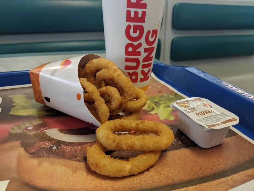 Burger King | restaurant | 2850 Tecumseh Rd E, Windsor, ON N8W 1G4, Canada | 5199483161 OR +1 519-948-3161