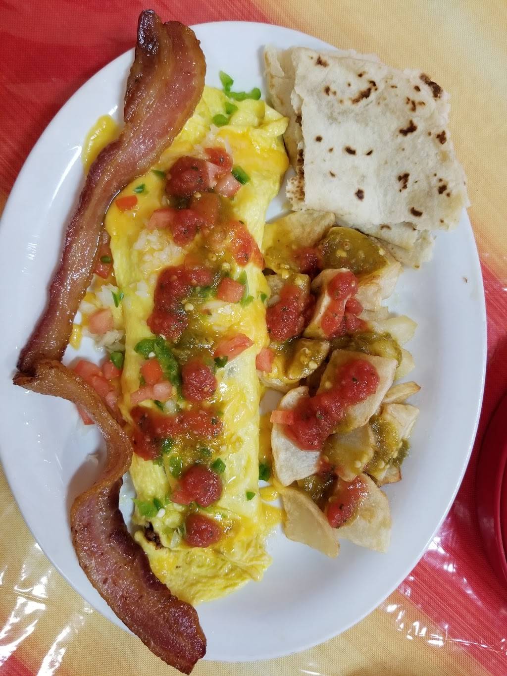 Rositas Mexican Restaurant | restaurant | 115 E Walnut St, Lockhart, TX 78644, USA | 5126683030 OR +1 512-668-3030