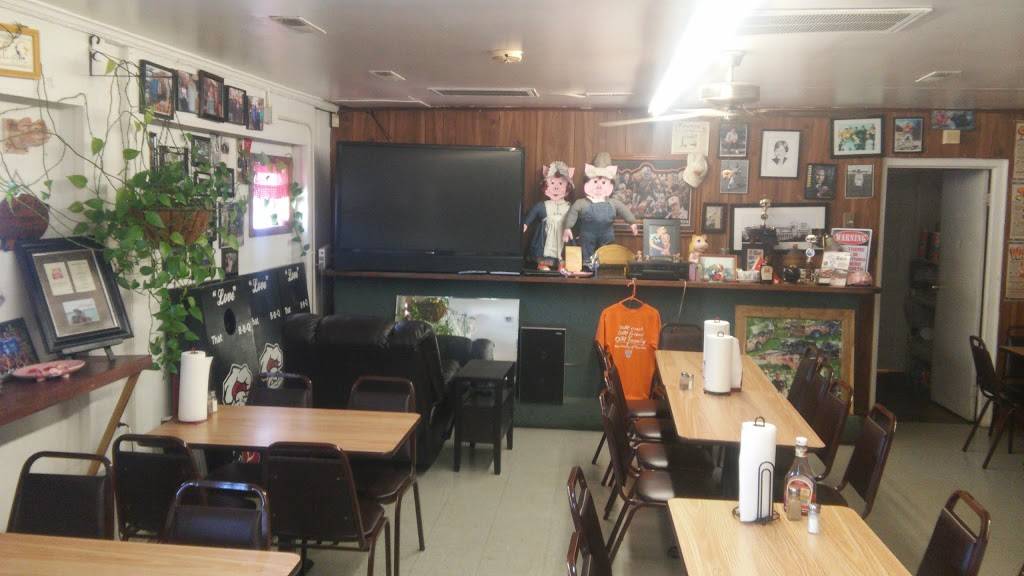 Love That BBQ | restaurant | 1901 Maryville Pike, Knoxville, TN 37920, USA | 8657481741 OR +1 865-748-1741