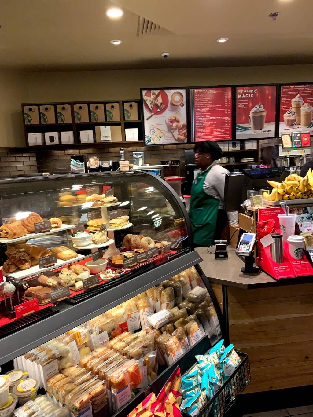 Starbucks | cafe | 615 18th St S, Birmingham, AL 35233, USA | 2059333186 OR +1 205-933-3186