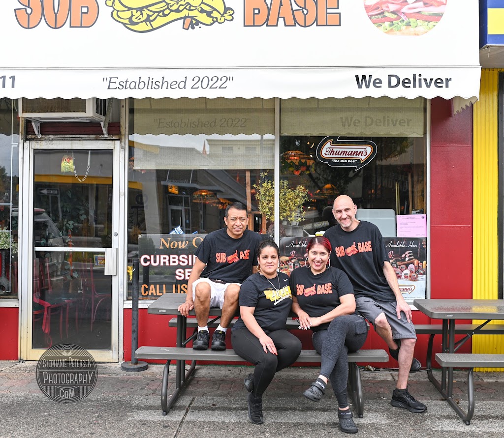 sub base | restaurant | 538 Broadway, Bayonne, NJ 07002, USA | 2018231111 OR +1 201-823-1111