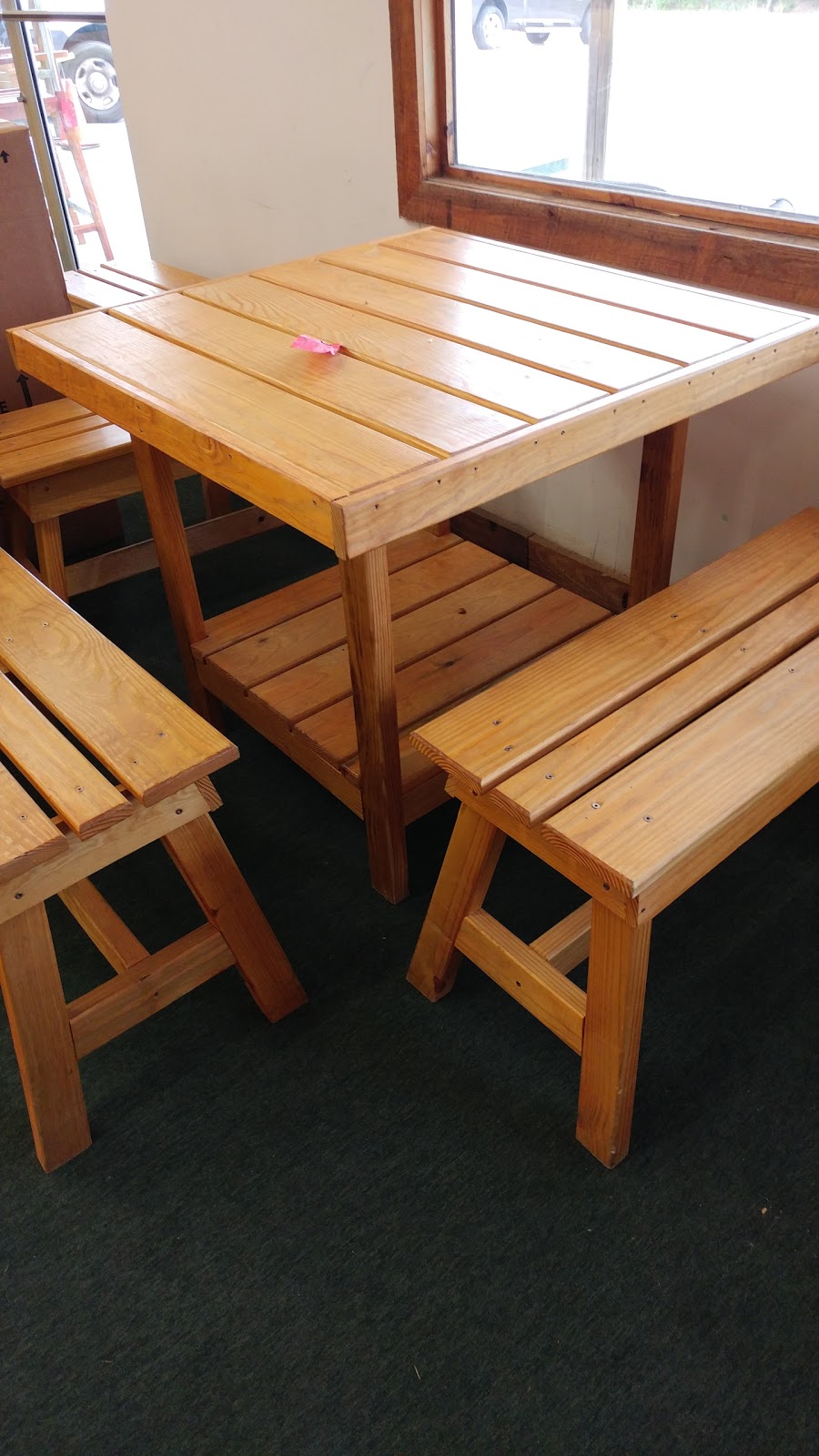 Southern Woods & Waters | restaurant | 3405 NC-242, Benson, NC 27504, USA | 9198945224 OR +1 919-894-5224