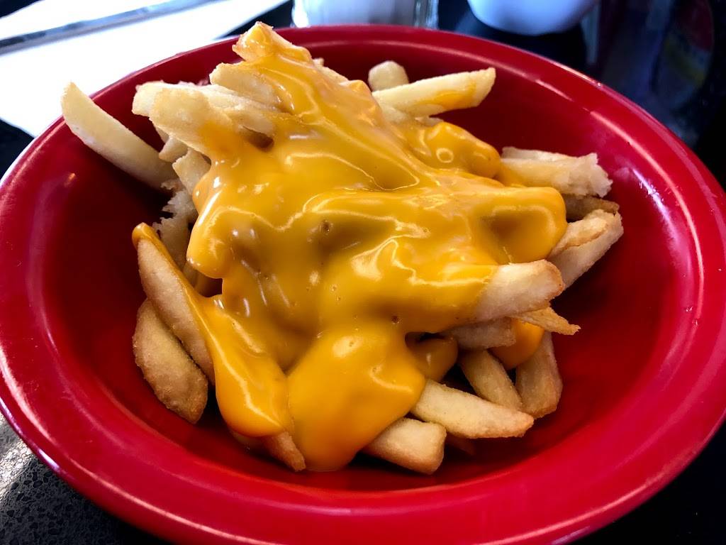 Phoenix Coney Island | restaurant | 40100 Van Dyke Ave, Sterling Heights, MI 48313, USA | 5869778977 OR +1 586-977-8977