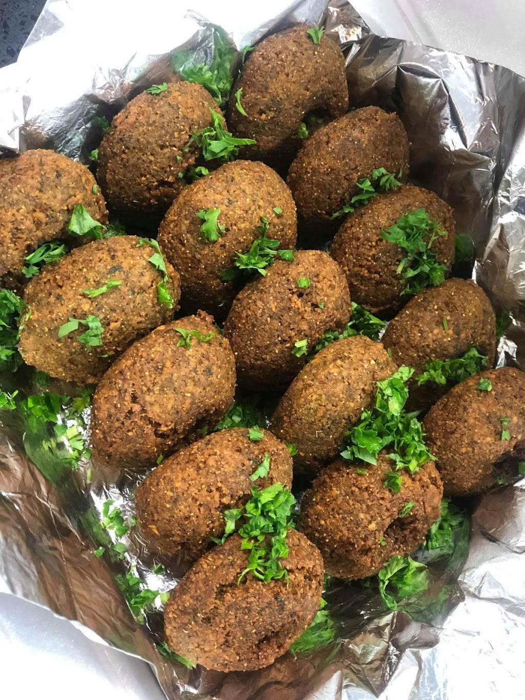 Shawarma Baghdad | meal takeaway | 1975 Cottrelle Blvd Unit # 02, Brampton, ON L6P 2Z8, Canada | 9059131964 OR +1 905-913-1964