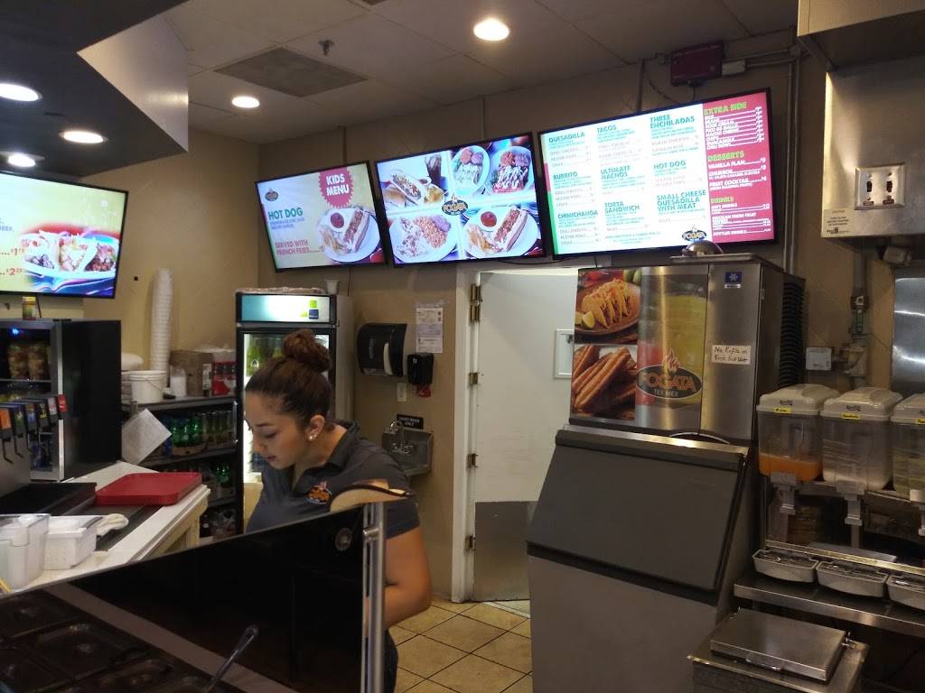 Fogata Tex-Mex (Lakeland Square mall) | restaurant | 3800 US-98, Lakeland, FL 33809, USA | 8636143984 OR +1 863-614-3984