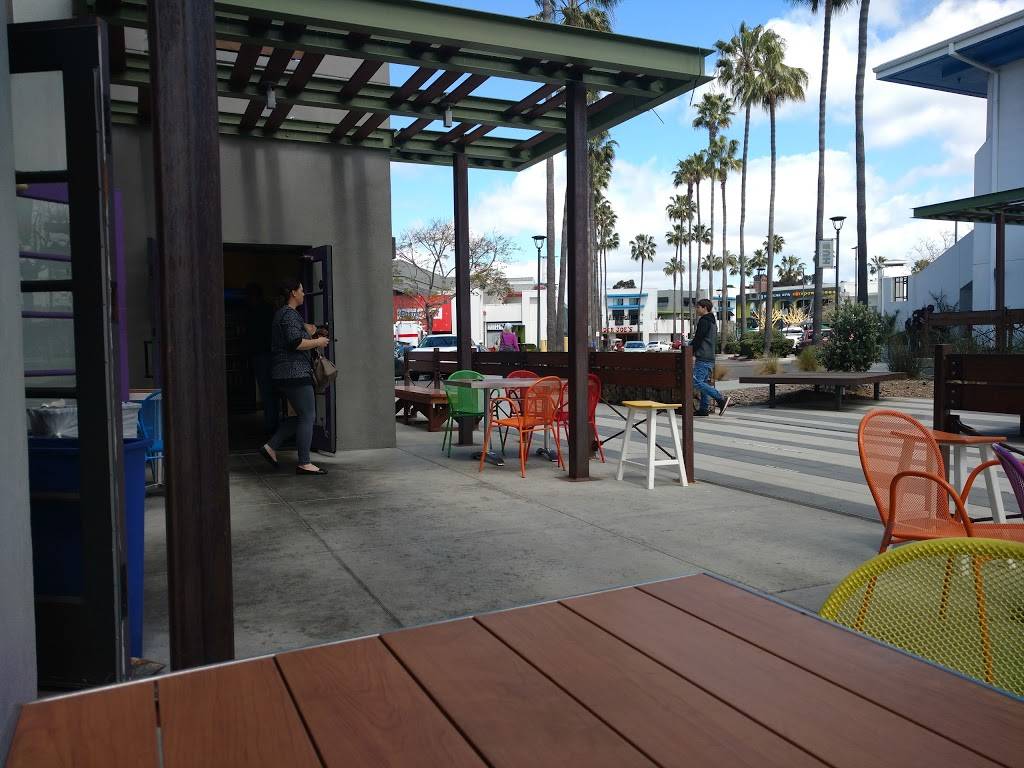 Ikes Place | restaurant | 1010 University Ave #101, San Diego, CA 92103, USA | 6194522856 OR +1 619-452-2856