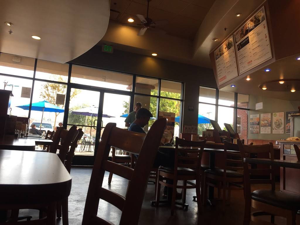 Daphnes | restaurant | 1015 Broadbeck Dr Unit F (6, Thousand Oaks, CA 91320, USA | 8053753001 OR +1 805-375-3001