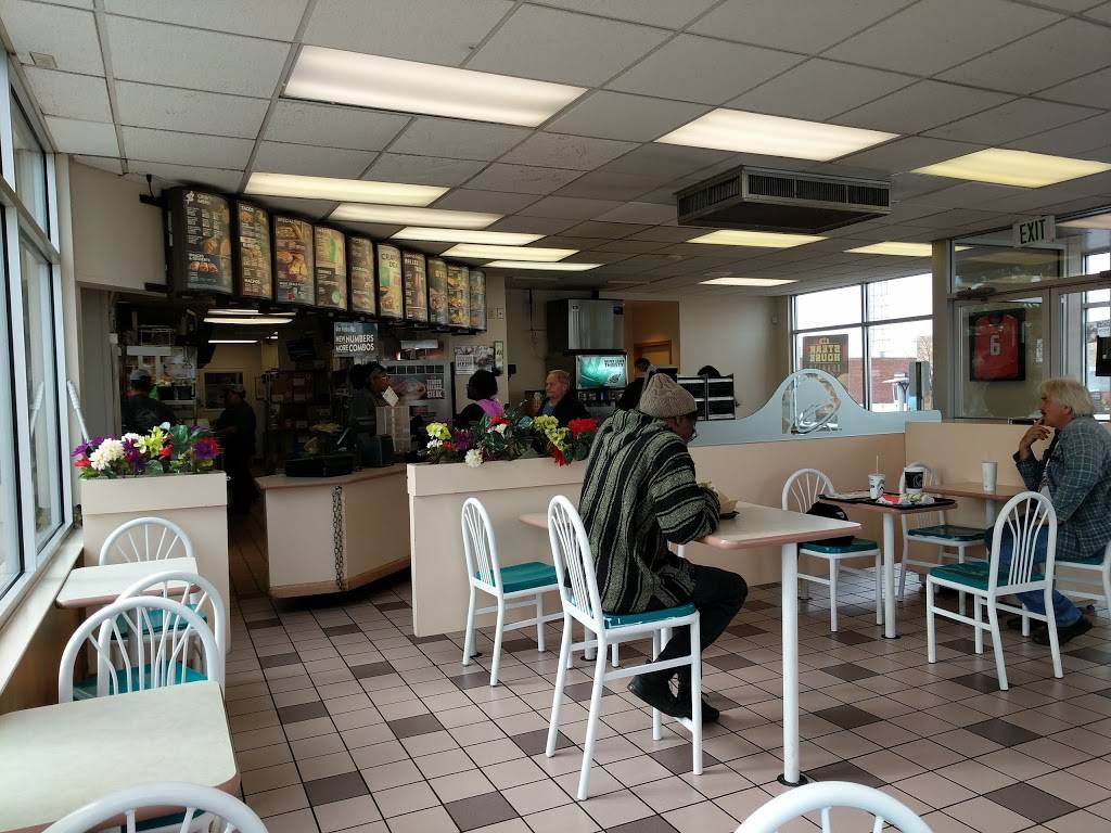 Taco Bell | meal takeaway | 1910 W Springfield Ave, Champaign, IL 61821, USA | 2173567526 OR +1 217-356-7526