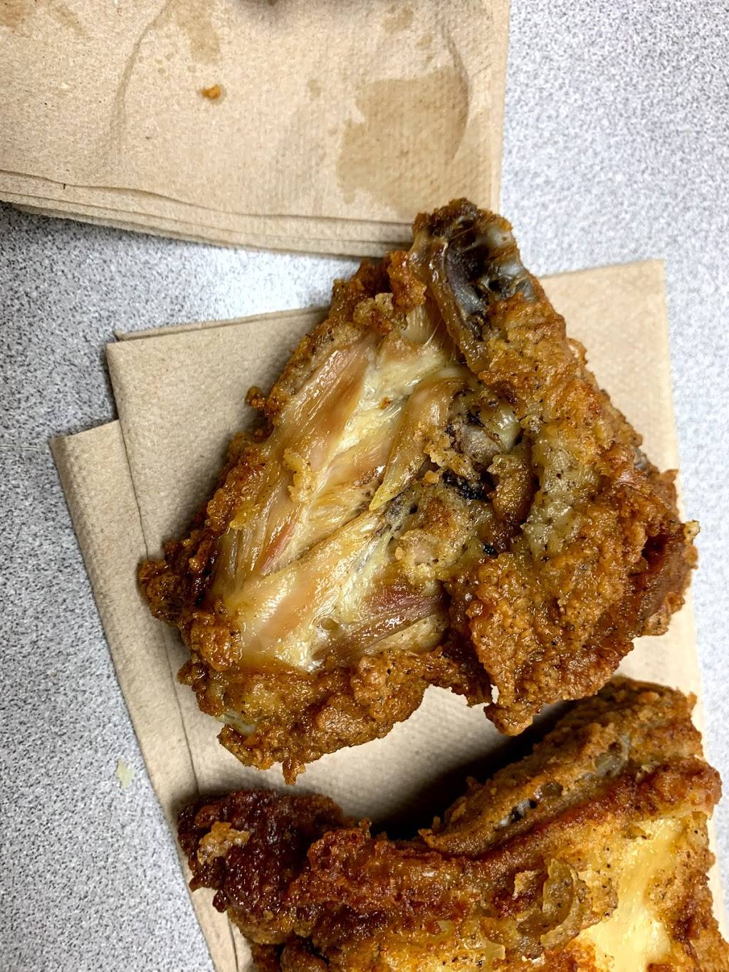 KFC | restaurant | 1101 E Mt Vernon Blvd, Mt Vernon, MO 65712, USA | 4174667365 OR +1 417-466-7365