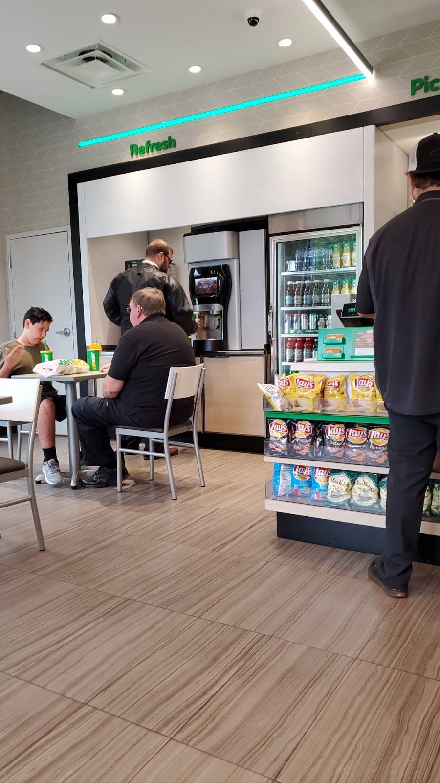 Subway | restaurant | 2361 FL-44, New Smyrna Beach, FL 32168, USA | 3864103243 OR +1 386-410-3243