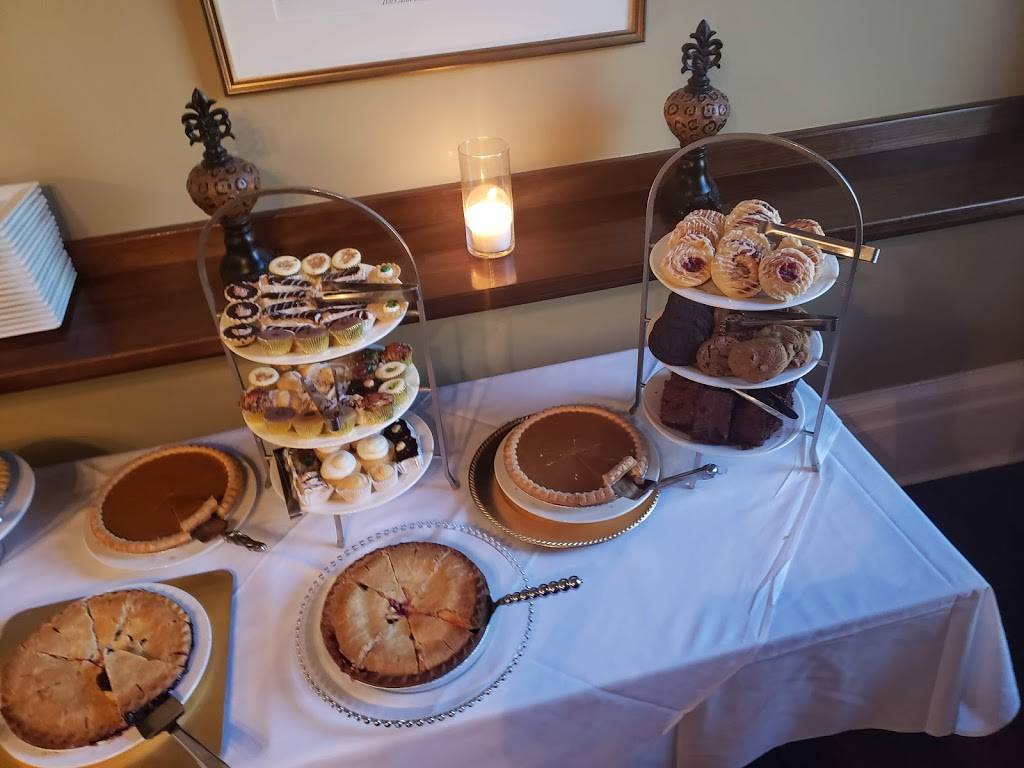 City Club of Wilmington | restaurant | 23 S 2nd St, Wilmington, NC 28401, USA | 9103431880 OR +1 910-343-1880