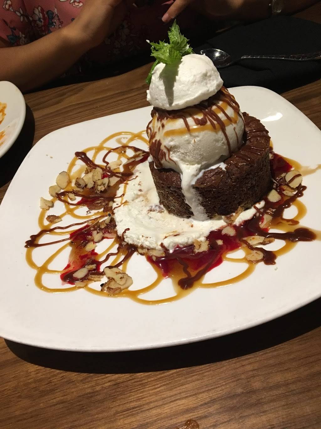 Kona Grill - Dallas | restaurant | 8687 N Central Expy, Dallas, TX 75225, USA | 2143697600 OR +1 214-369-7600