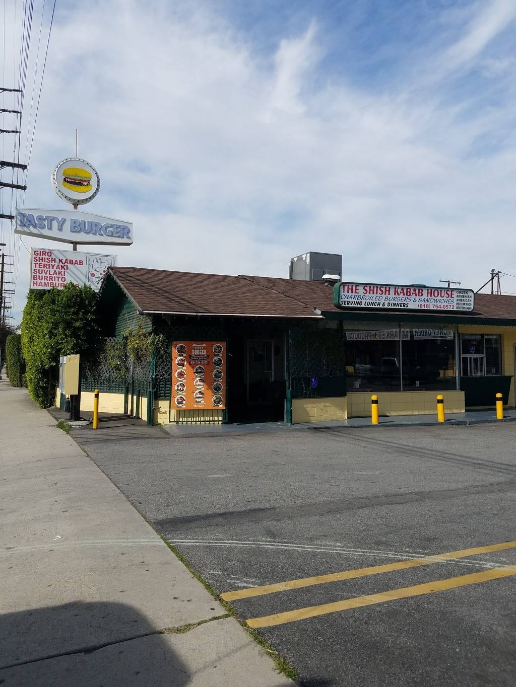 Tasty Burgers | restaurant | 12525 Vanowen St, North Hollywood, CA 91605, USA | 8187640572 OR +1 818-764-0572