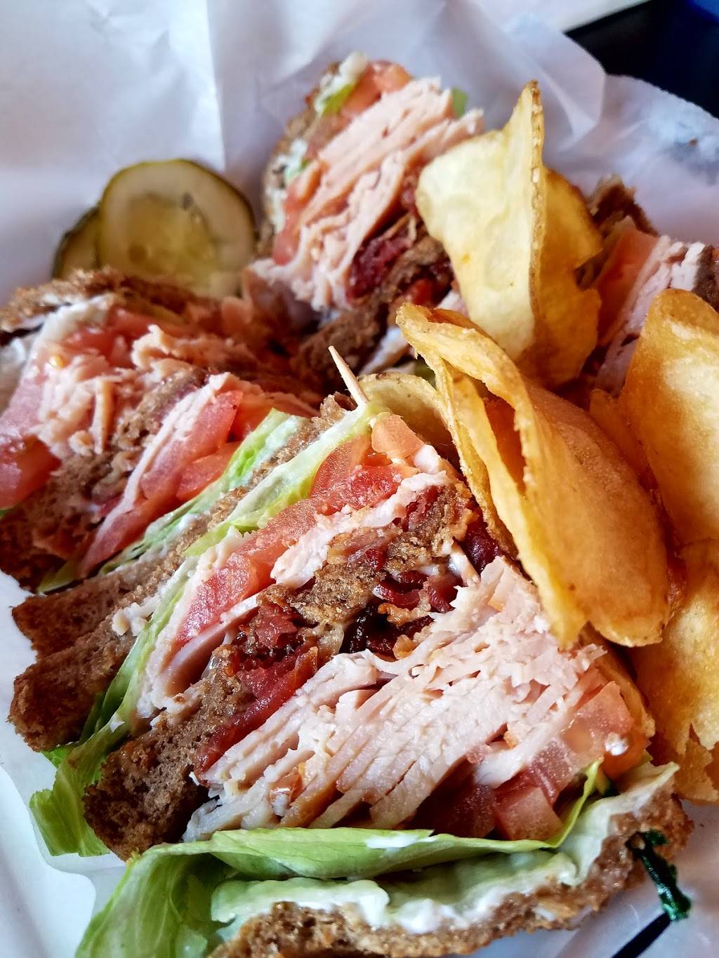 Donellis Pub & Eatery | restaurant | 515 Rockland Rd, Lake Bluff, IL 60044, USA | 8472340225 OR +1 847-234-0225