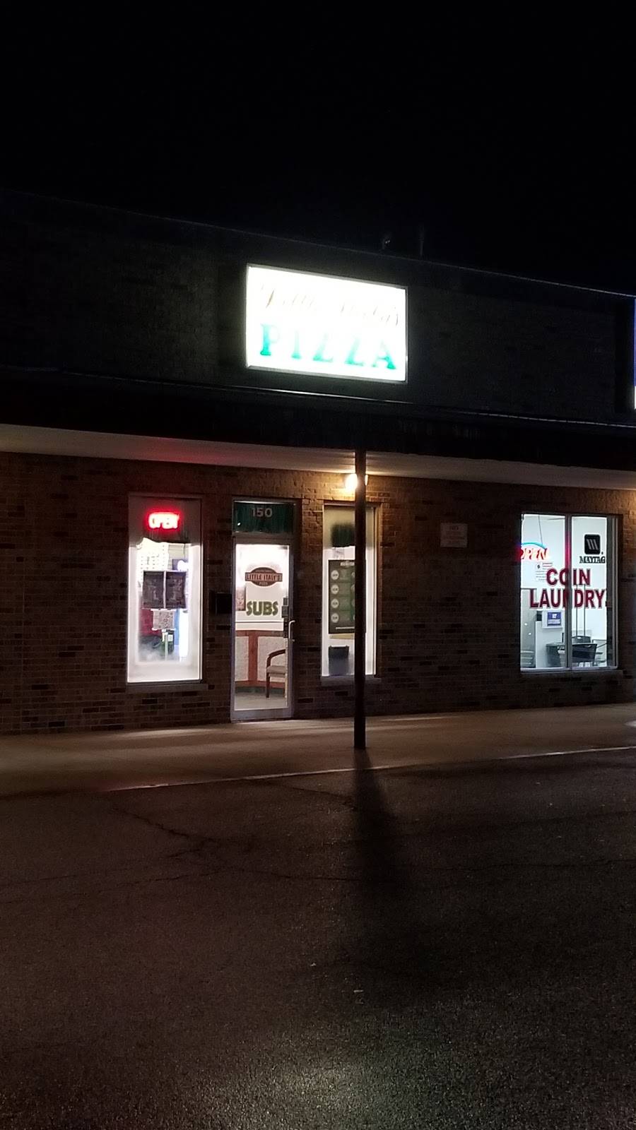 Little Italys Pizza | restaurant | 150 Carlinville Plaza, Carlinville, IL 62626, USA | 2178547499 OR +1 217-854-7499
