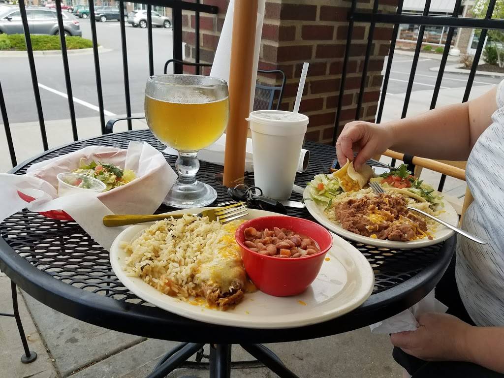 Fuzzys Taco Shop | restaurant | 8909 W 95th St, Overland Park, KS 66212, USA | 9132912056 OR +1 913-291-2056