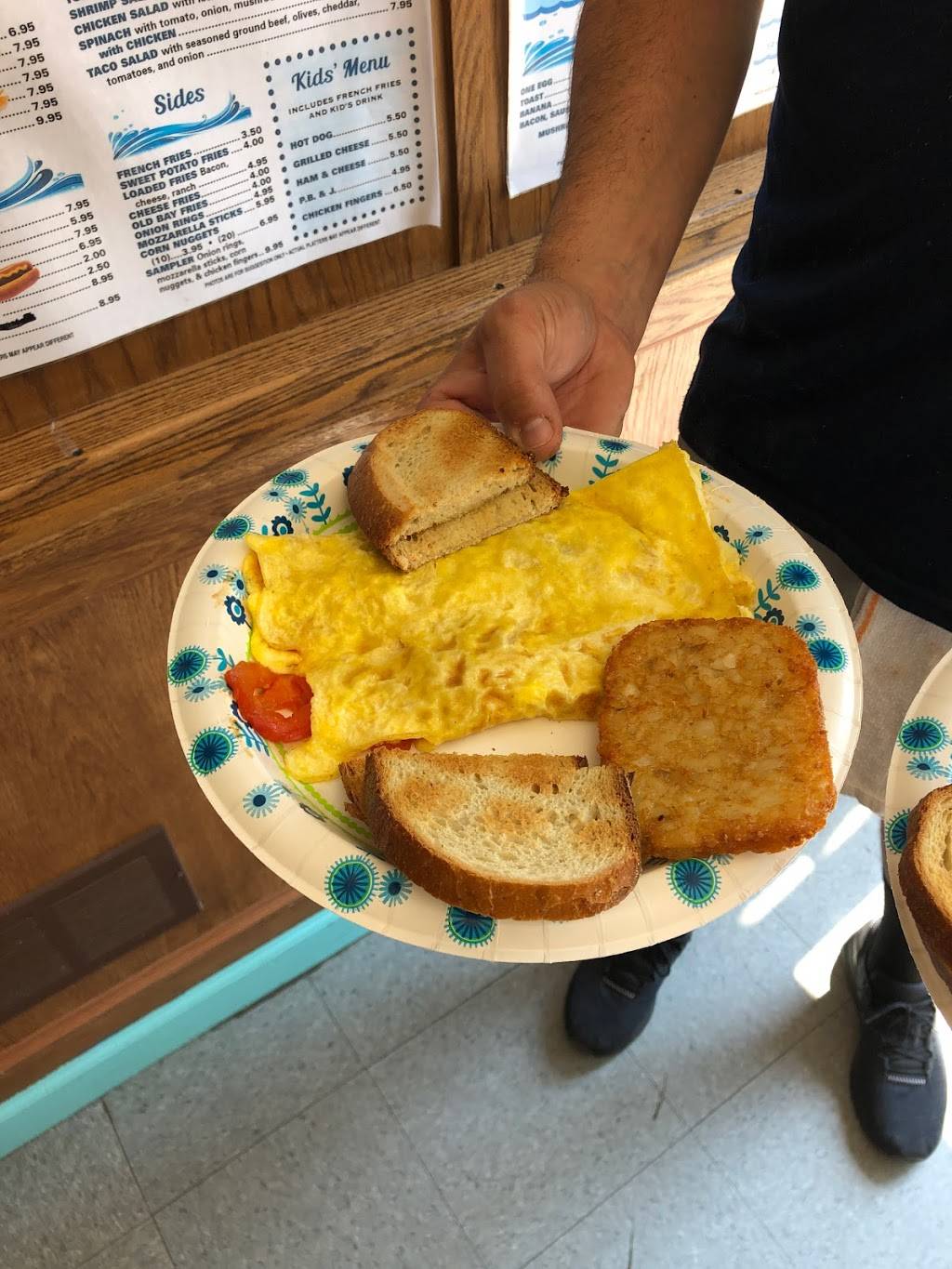 Shoppes at Spinnaker | shopping mall | 3500-3700, Boardwalk, Sea Isle City, NJ 08243, United States | 6092636197 OR +1 609-263-6197