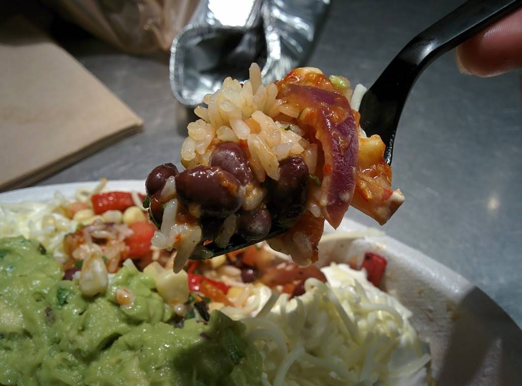 Chipotle Mexican Grill | restaurant | 95 N Hamilton Rd, Gahanna, OH 43230, USA | 6144724080 OR +1 614-472-4080