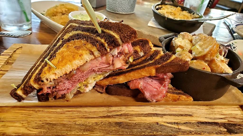 The Ranch at Las Colinas | restaurant | 857 W John Carpenter Fwy, Irving, TX 75039, USA | 9725067262 OR +1 972-506-7262