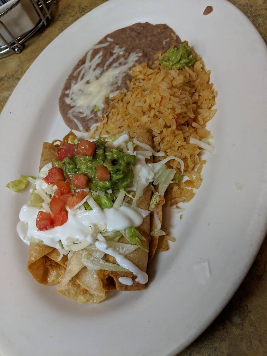 Casa Taquito | restaurant | 2721 Green River Rd #106, Corona, CA 92882, USA | 9513404607 OR +1 951-340-4607