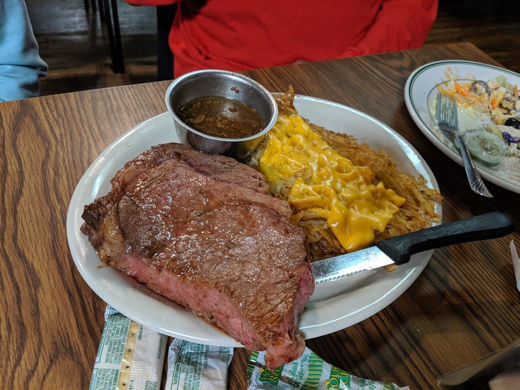 Spink Family Restaurant | restaurant | 103 East main, Elk Point, SD 57025, USA | 6057615780 OR +1 605-761-5780