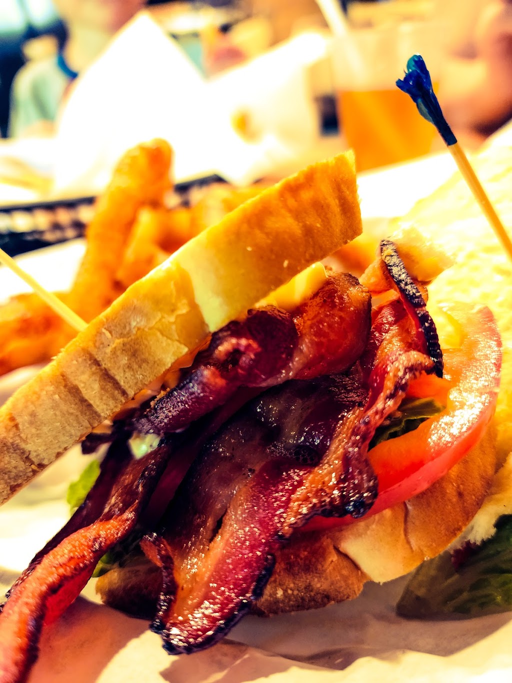 Creekside Diner | restaurant | 7845 Old Redwood Hwy, Wilderville, OR 97543, USA | 5414151907 OR +1 541-415-1907