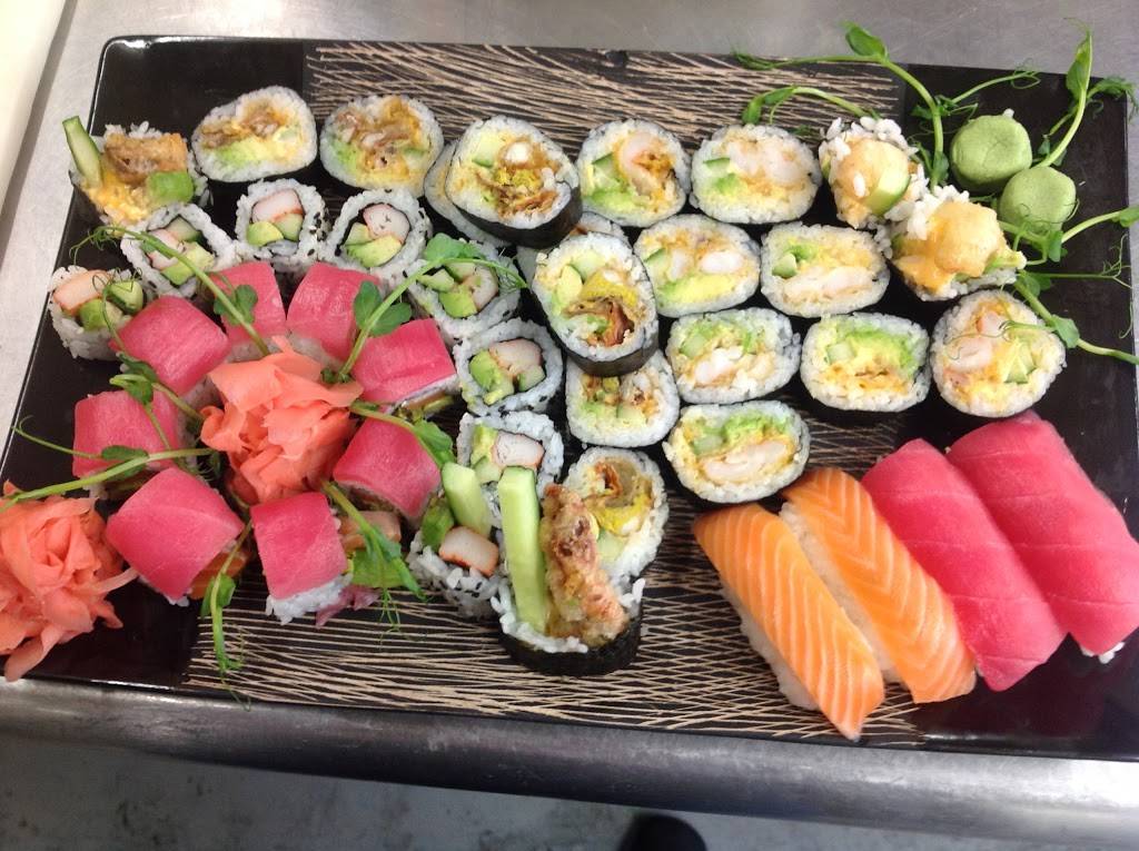 Le Belvedere | restaurant | 100 Main St, Newport, VT 05855, USA | 8024879147 OR +1 802-487-9147