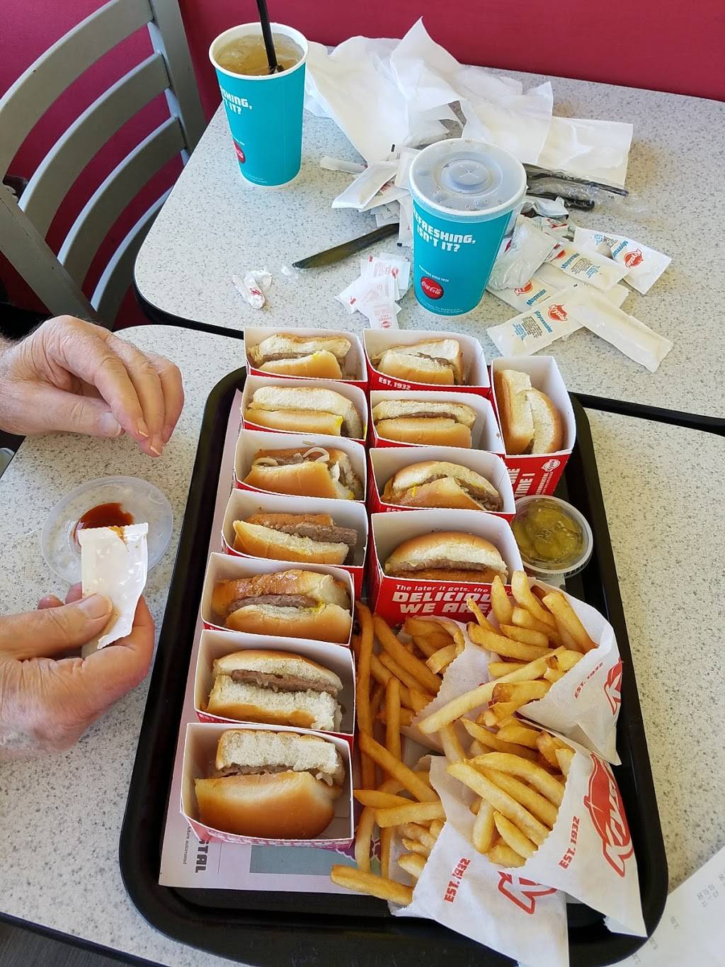 Krystal | meal takeaway | 2510 Keith St NW, Cleveland, TN 37311, USA | 4234792925 OR +1 423-479-2925