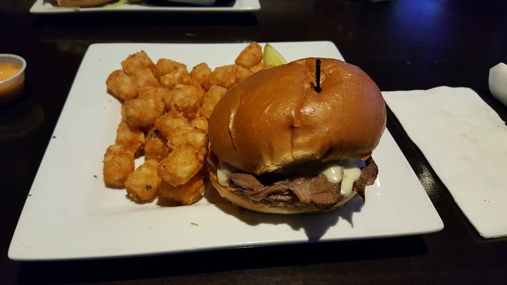 The Bar @ Trails Village | restaurant | 1916 Village Center Cir, Las Vegas, NV 89134, USA | 7029796005 OR +1 702-979-6005