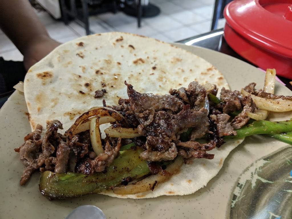 El Jaral Mexican Restaurant | restaurant | 5140 Roosevelt Ave, San Antonio, TX 78214, USA | 2109271141 OR +1 210-927-1141