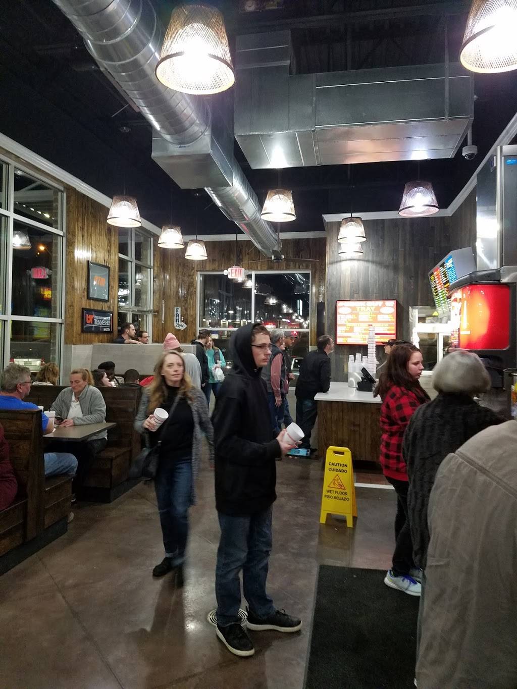 Cook Out | restaurant | 131 University Plaza Dr, Martin, TN 38237, USA | 8665470011 OR +1 866-547-0011