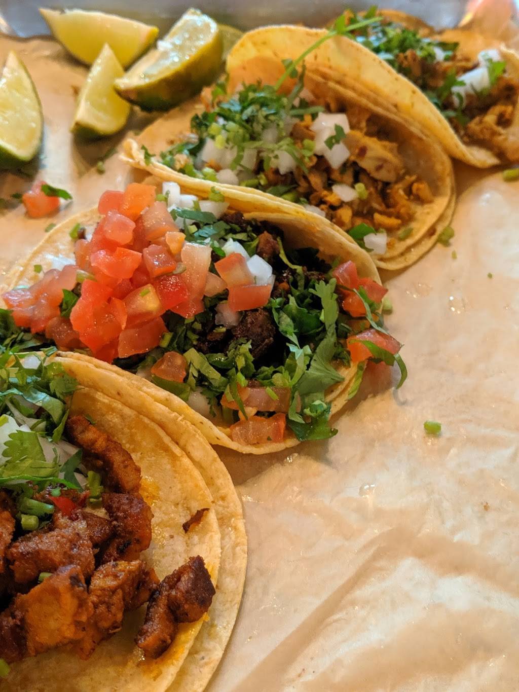 OMG Tacos | restaurant | 744 S Central Expy Suite 220, Richardson, TX 75080, USA | 4699414317 OR +1 469-941-4317