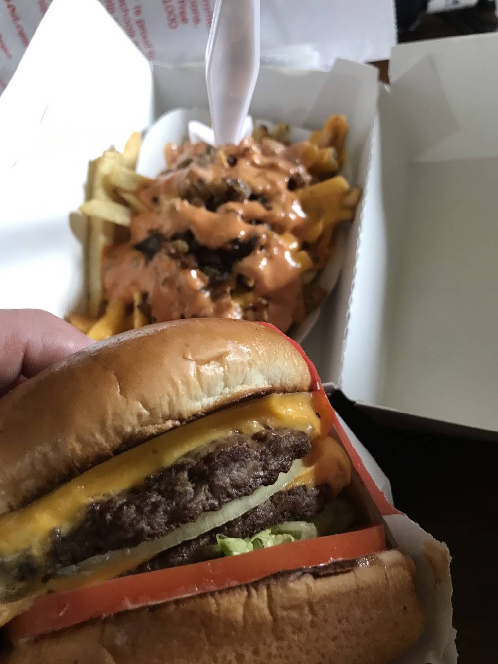 In-N-Out Burger | restaurant | 1600 Town Center Dr, Pflugerville, TX 78660, USA | 8007861000 OR +1 800-786-1000