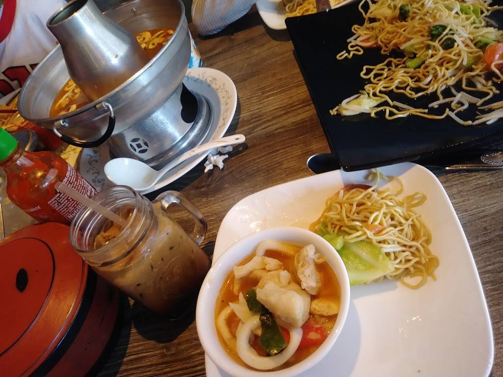 Jaruwan | restaurant | 9825 Long Beach Blvd, South Gate, CA 90280, USA | 3232496963 OR +1 323-249-6963