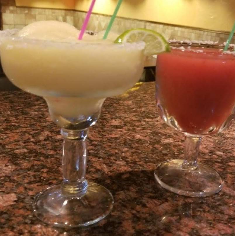 La Casita | restaurant | 1403 W Ferdon St Suite 5, Litchfield, IL 62056, USA | 2173249335 OR +1 217-324-9335