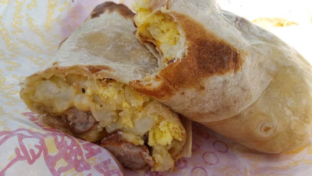 Albertos Mexican Food | restaurant | 12455 Central Ave, Chino, CA 91710, USA | 9096281012 OR +1 909-628-1012