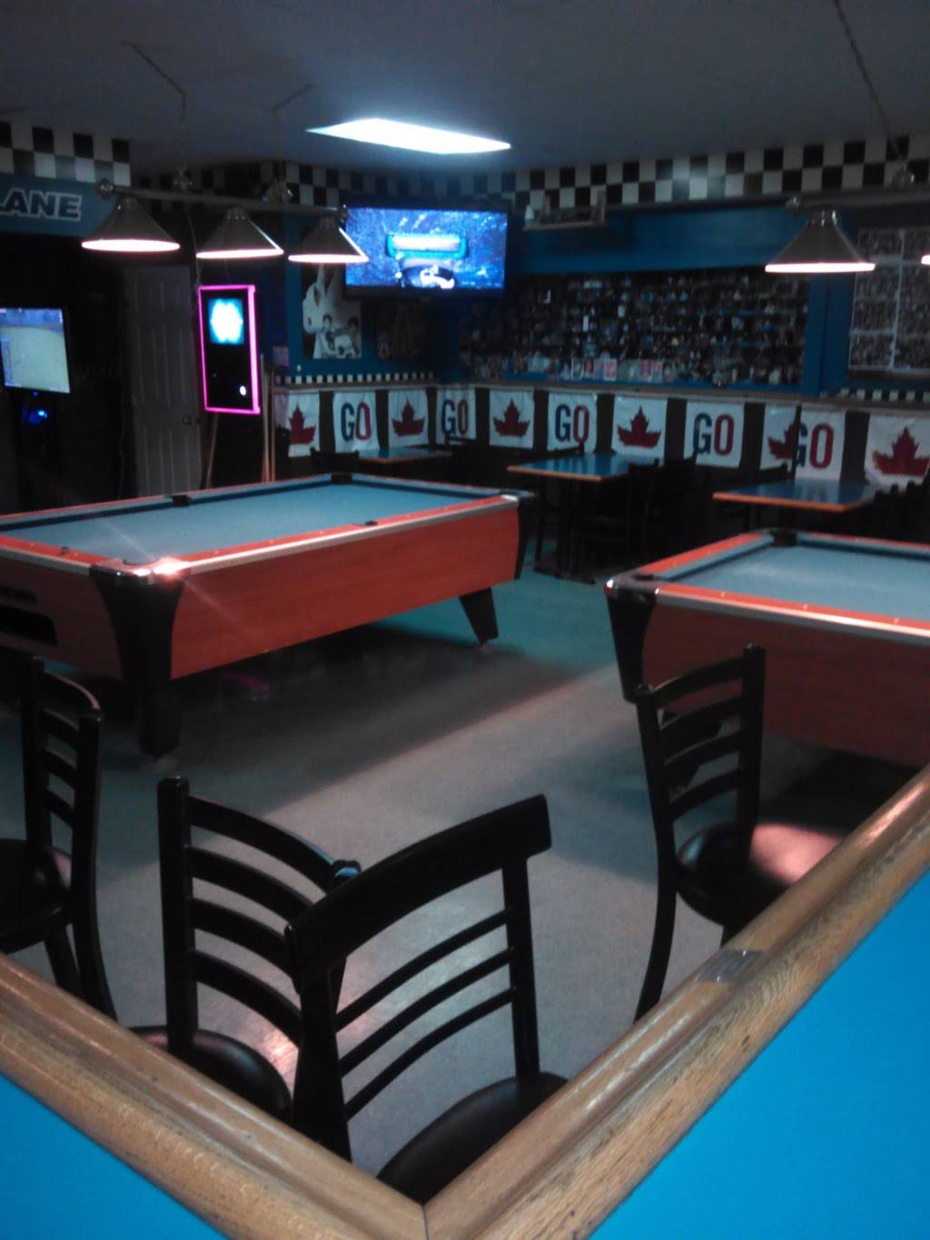 Southend Sports Pub | restaurant | 837 Simcoe St S, Oshawa, ON L1H 4K8, Canada | 9055715601 OR +1 905-571-5601