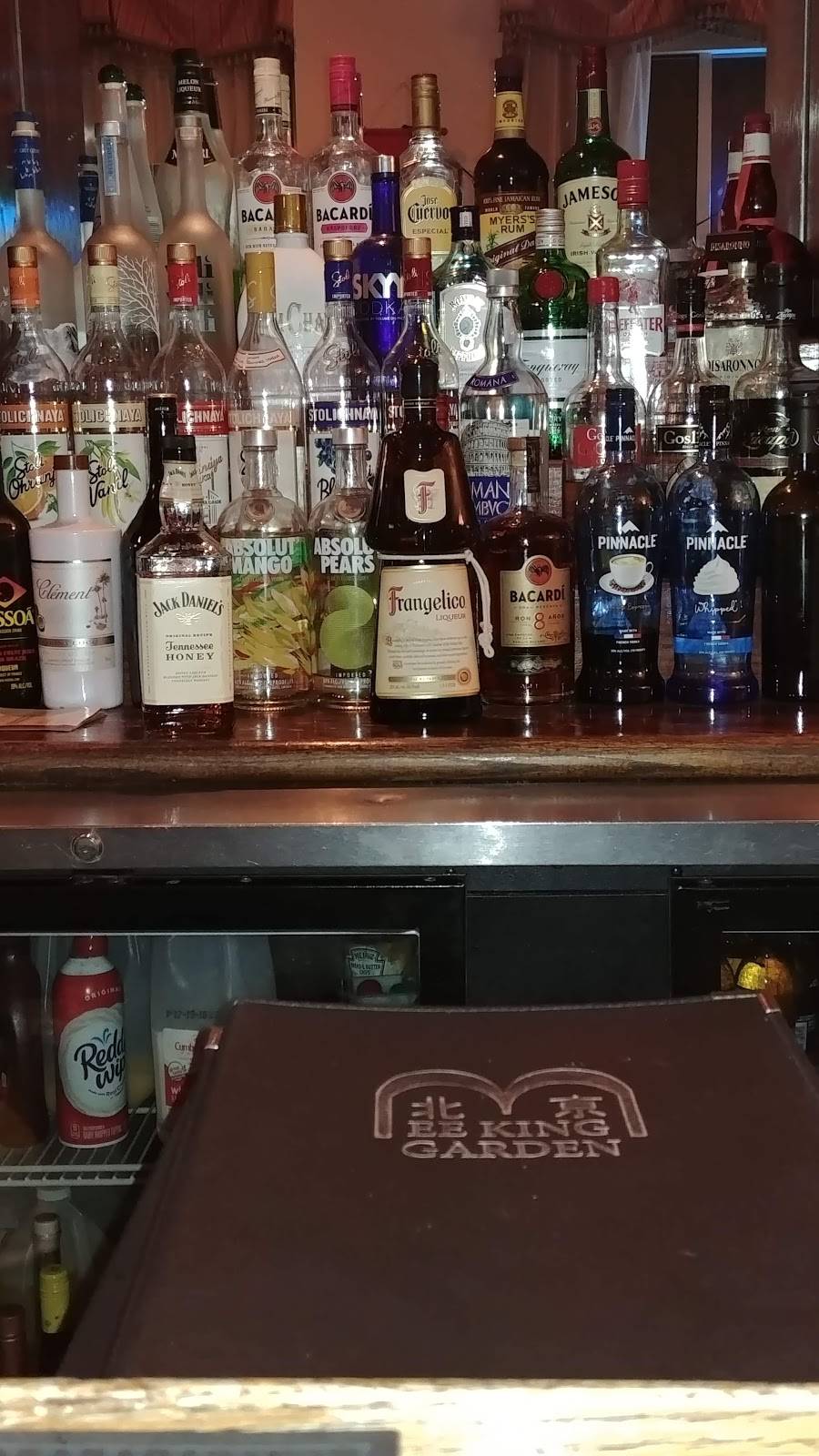 Mee King Garden | restaurant | 33 Main St, Bridgewater, MA 02324, USA | 5082791228 OR +1 508-279-1228