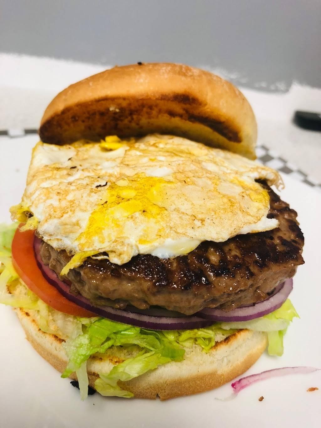 Burger st | restaurant | 4218 Lawrence ave E #13 (Lormor plaza, Scarborough, ON M1E 4X9, Canada | 4162861000 OR +1 416-286-1000