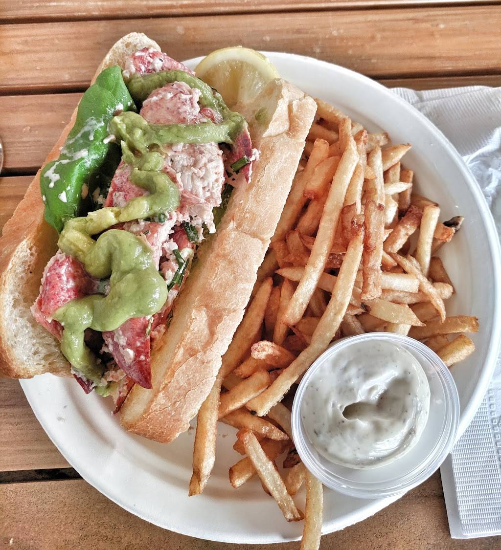 Panache Mobile | restaurant | 8705 Chemin Royal, Sainte-Pétronille, QC G0A 4C0, Canada | 4186922211 OR +1 418-692-2211