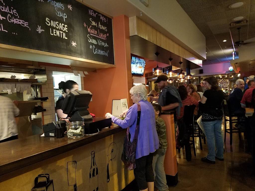 Nellos Ahwatukee | restaurant | 4710 Warner Rd #10, Phoenix, AZ 85044, USA | 4808938930 OR +1 480-893-8930