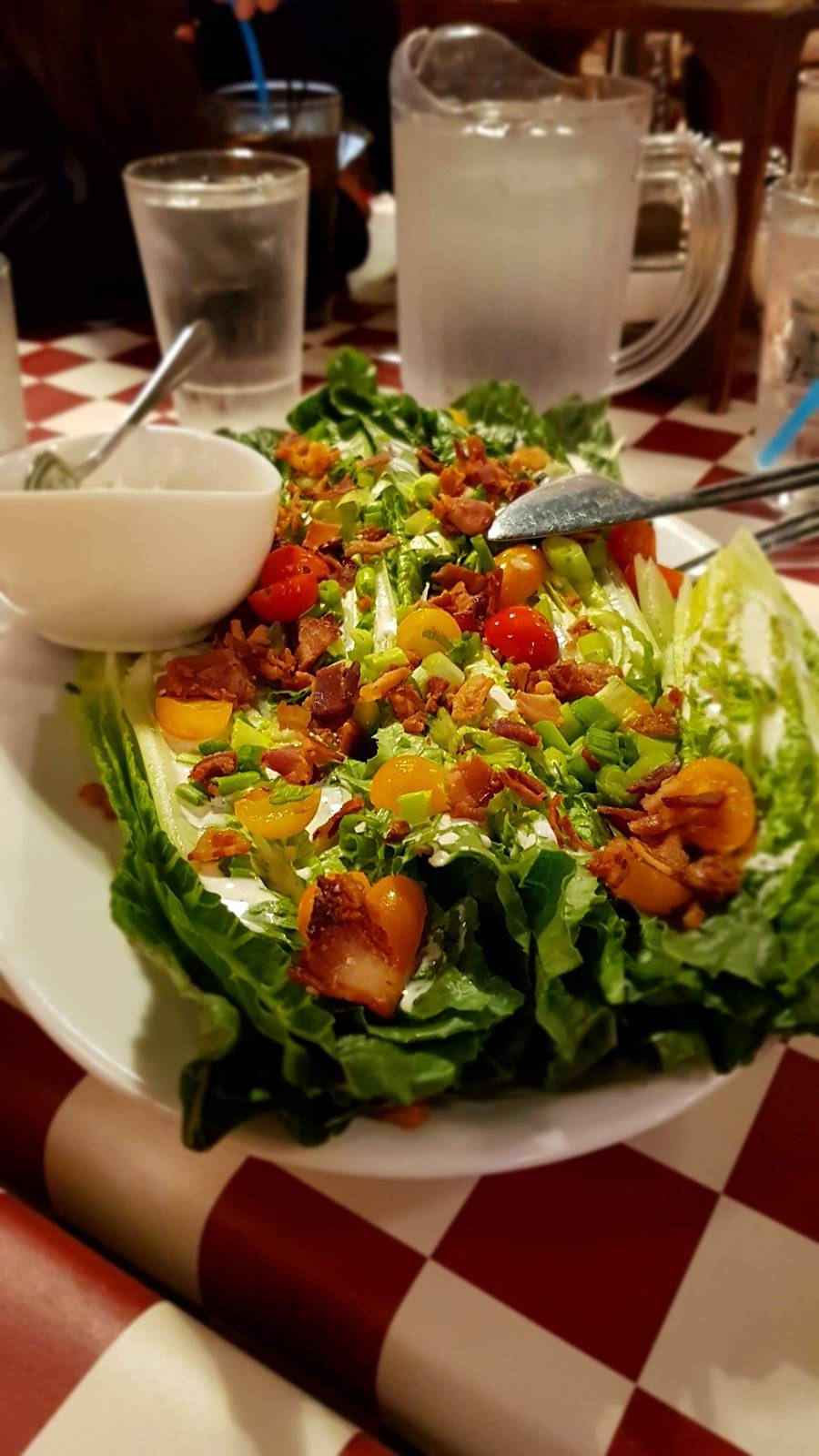 Giordanos | restaurant | 7105 Grand Ave, Gurnee, IL 60031, USA | 8478566100 OR +1 847-856-6100