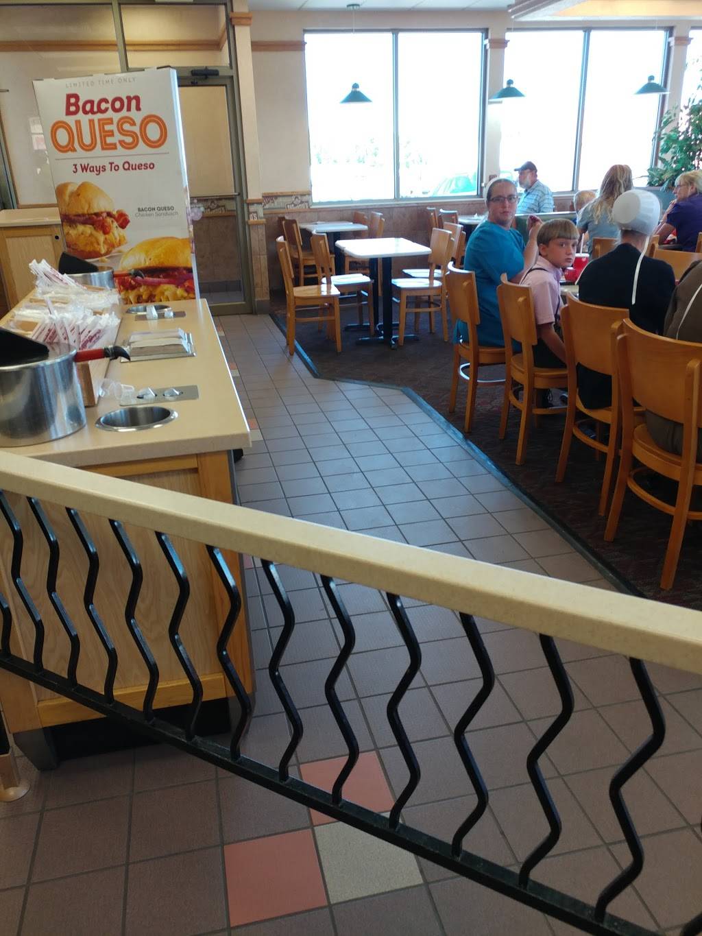 Wendys | restaurant | 2929 Ferndale Rd, Elkhart, IN 46517, USA | 5748753974 OR +1 574-875-3974