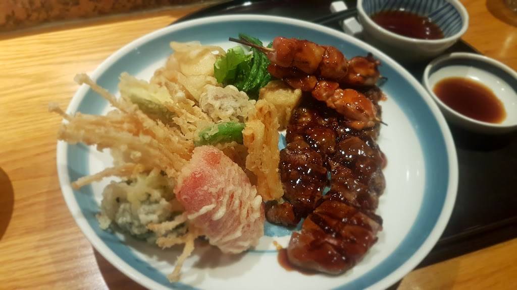 Katsura | restaurant | 900 York Mills Rd, North York, ON M3B 3H2, Canada | 4164442511 OR +1 416-444-2511