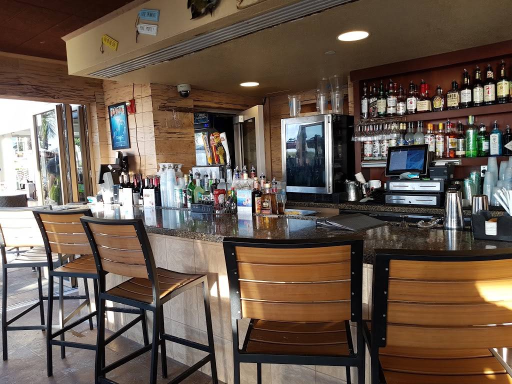 Tate Island Grill | restaurant | 500 Mandalay Ave, Clearwater Beach, FL 33767, USA | 7274412425 OR +1 727-441-2425